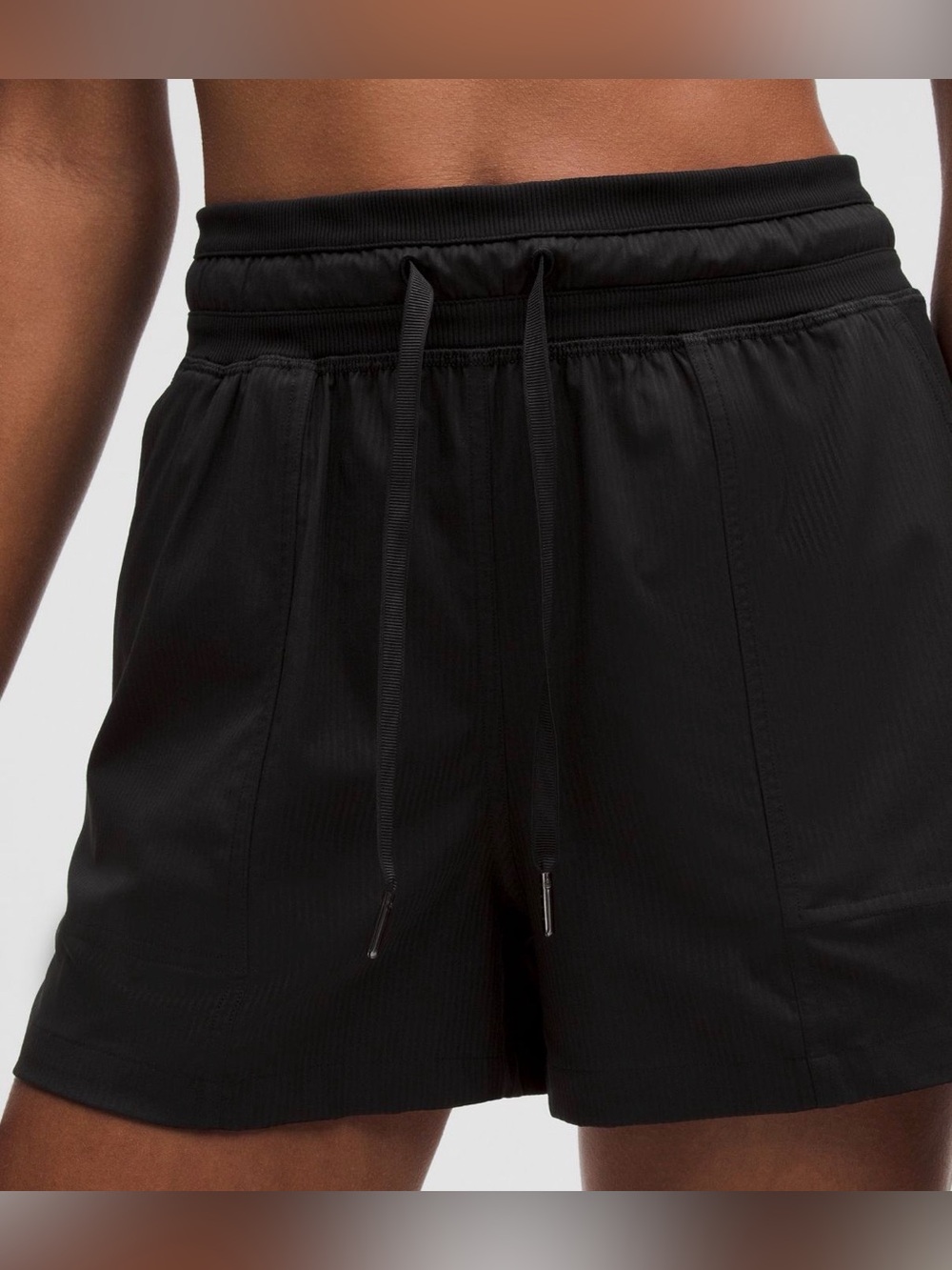 NWT Lululemon Dance Studio High-Rise Short 3.5" - Size 8 - Black